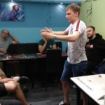 Activity - Ricsi épp arrébb rak valakit?