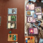 A döntő asztal: tekik vs káosz.